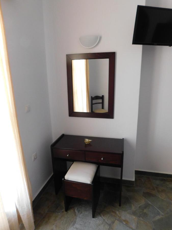 Pasithea Folegandros Hotel Agali Bagian luar foto